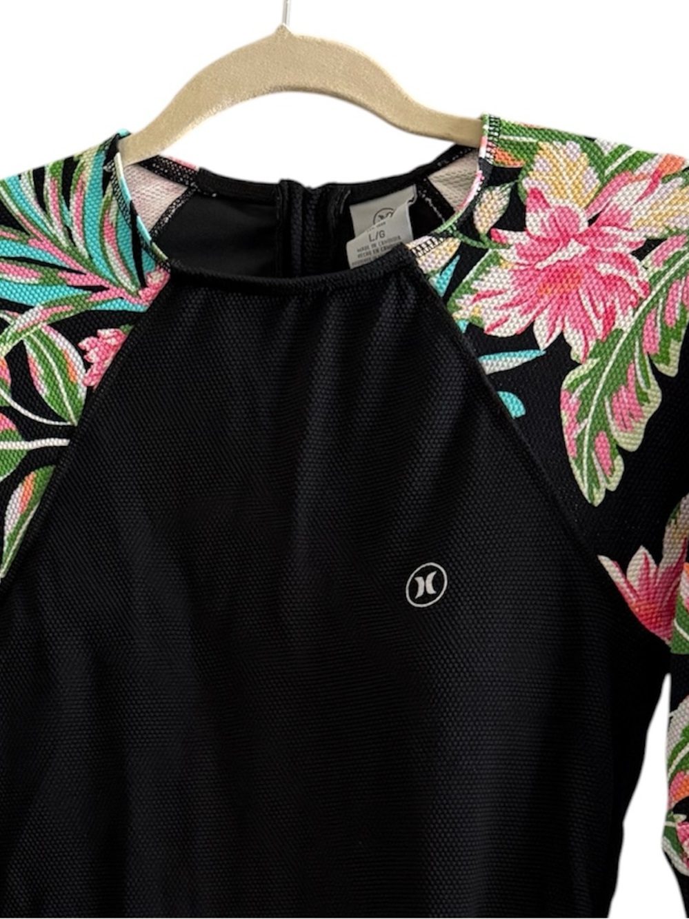 Hurley Black Floral Long Sleeve Rash Guard One Piece Swimsuit UPF 50 Size L - Picture 17 of 17